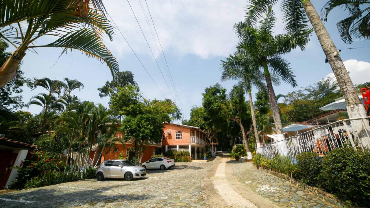 Porton De Occidente By Bernalo Hotels San Jerónimo Esterno foto